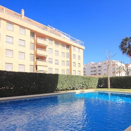 Las Alondras Puerto Apartment *
